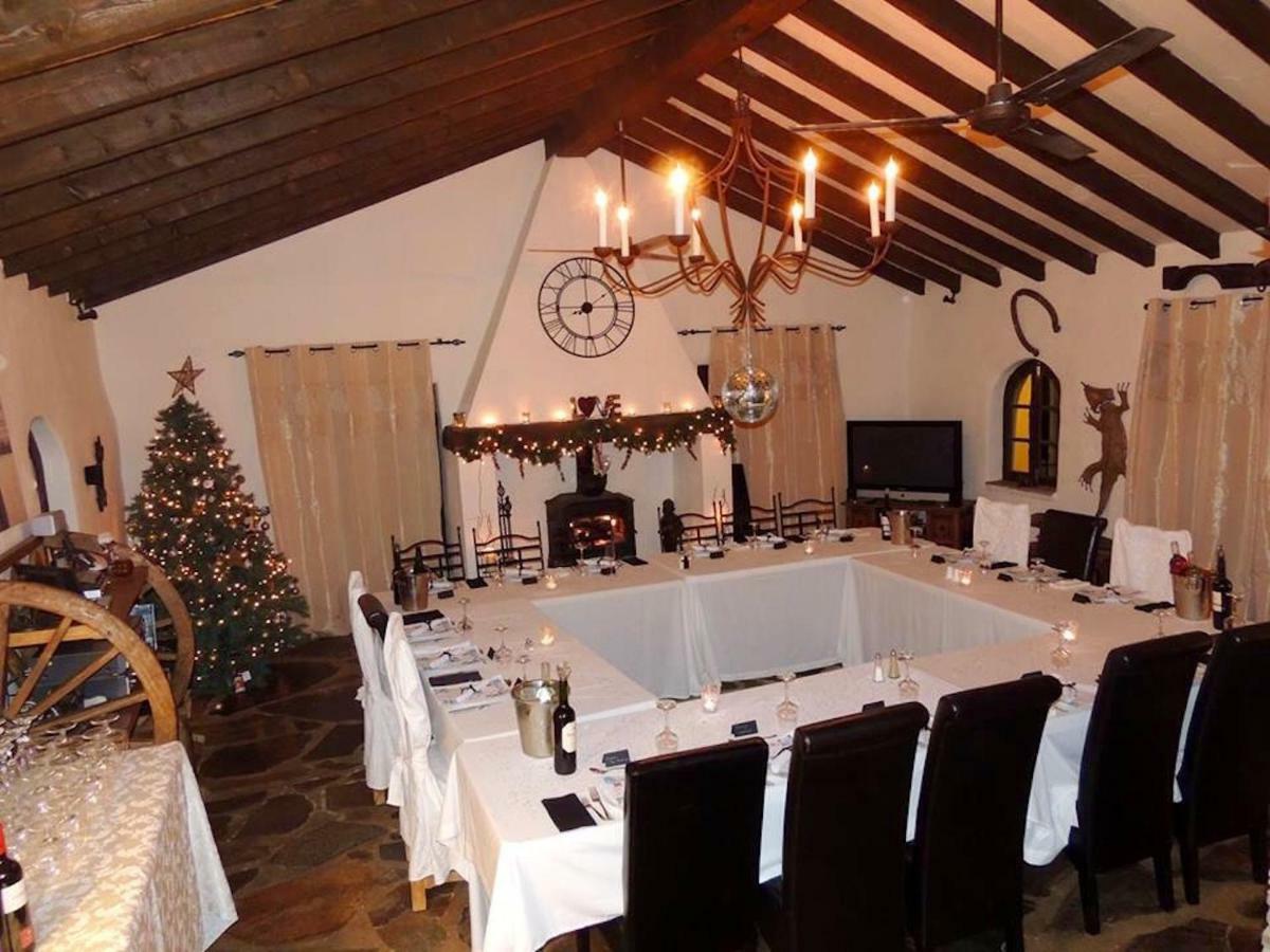 Cortijo Cuscurro Villa Riogordo Luaran gambar